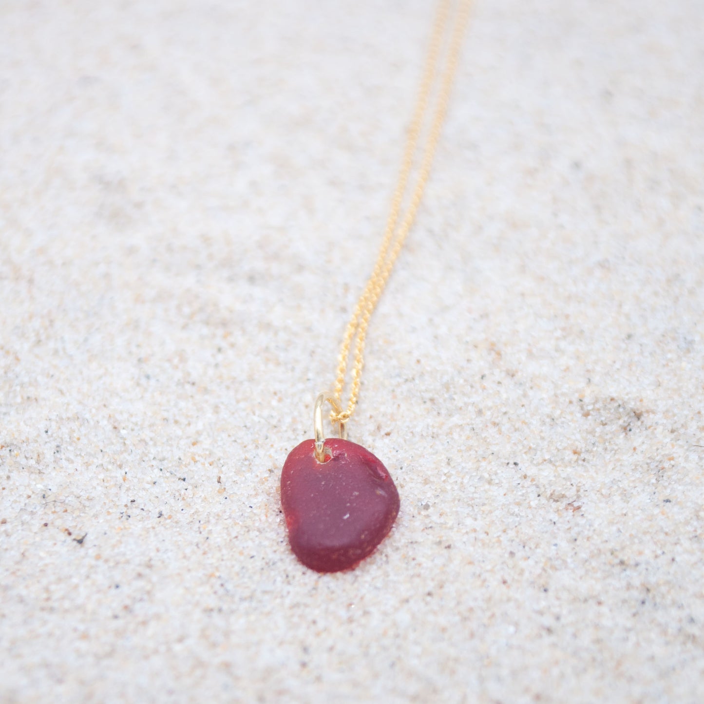 Meerglaskette rot und gold